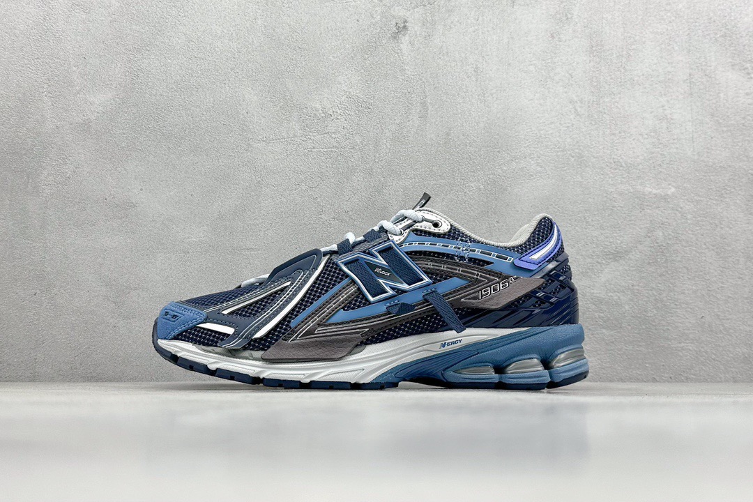 New Balance 1906 2025012701