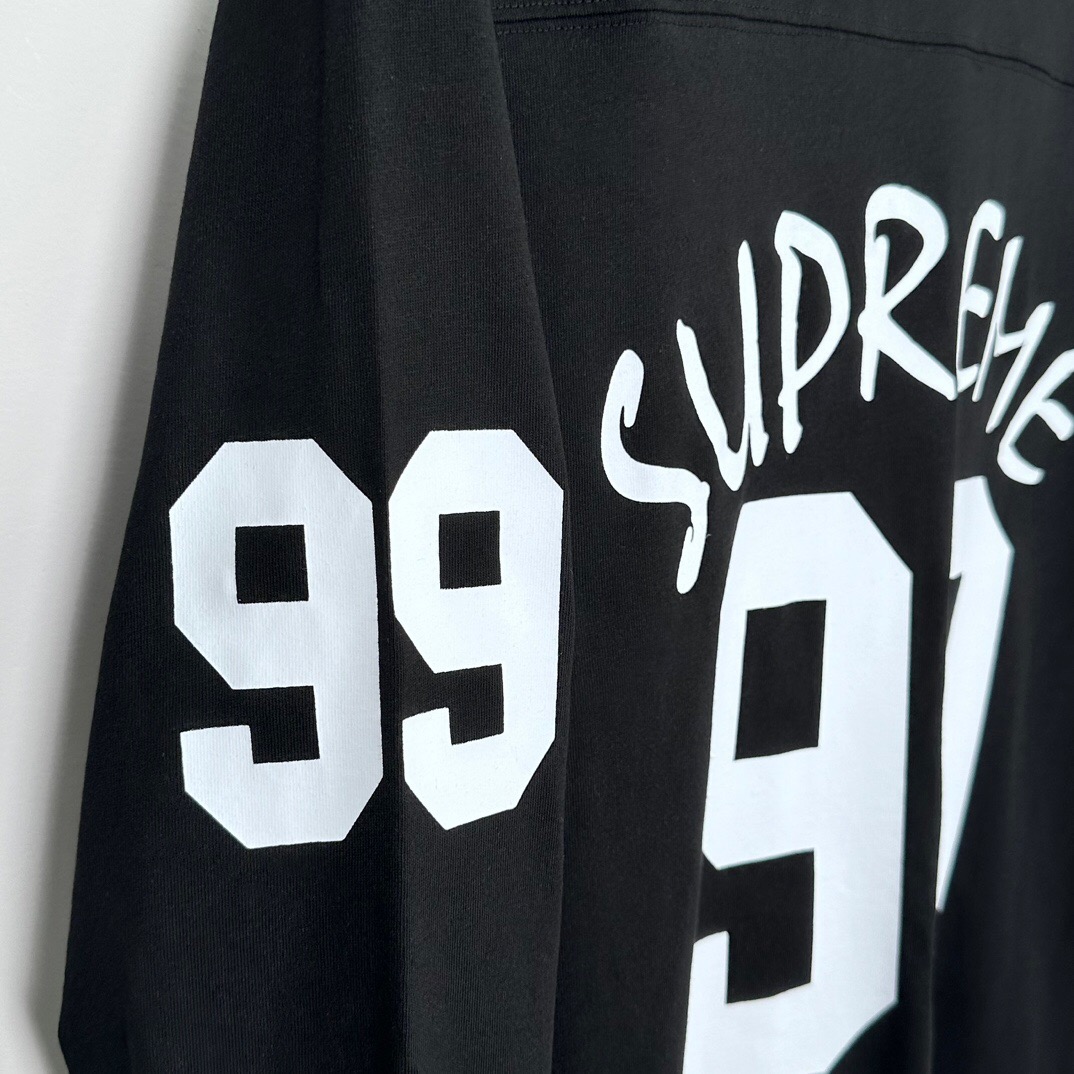 S*p*e ss 24 99 ls t-shirt 2025013101