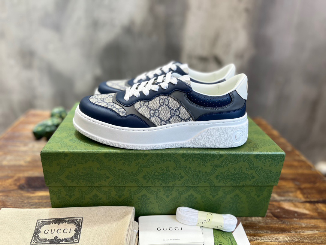 G*u*i sneaker 2025013101