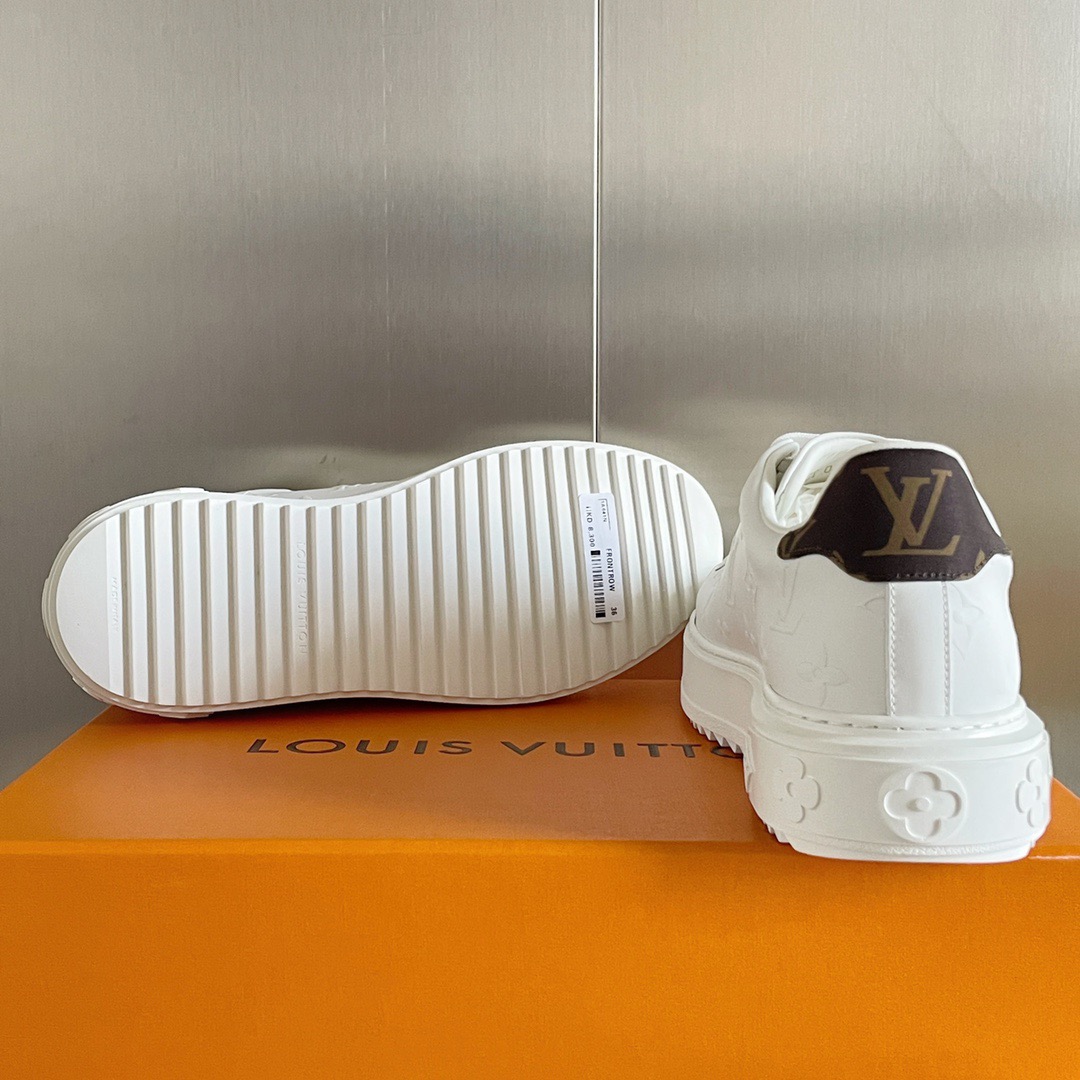 LV sneaker 2025020701