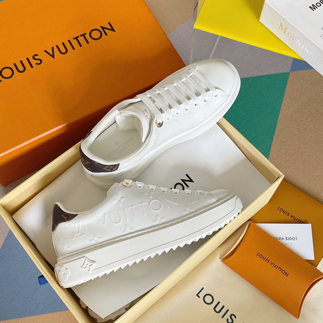 LV sneaker 2025020701
