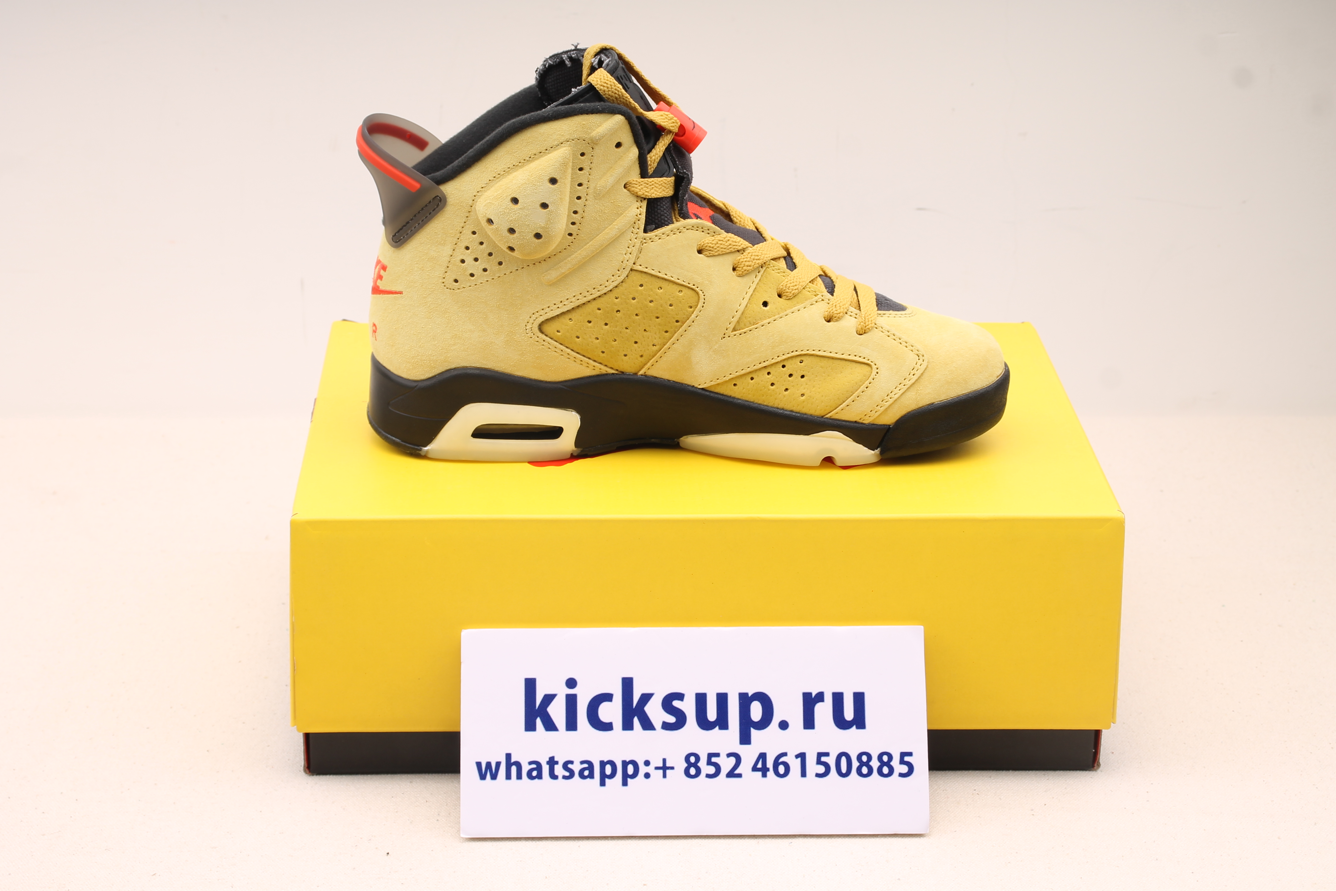 TRAVIS SCOTT X AIR JORDAN 6 CN1084-300