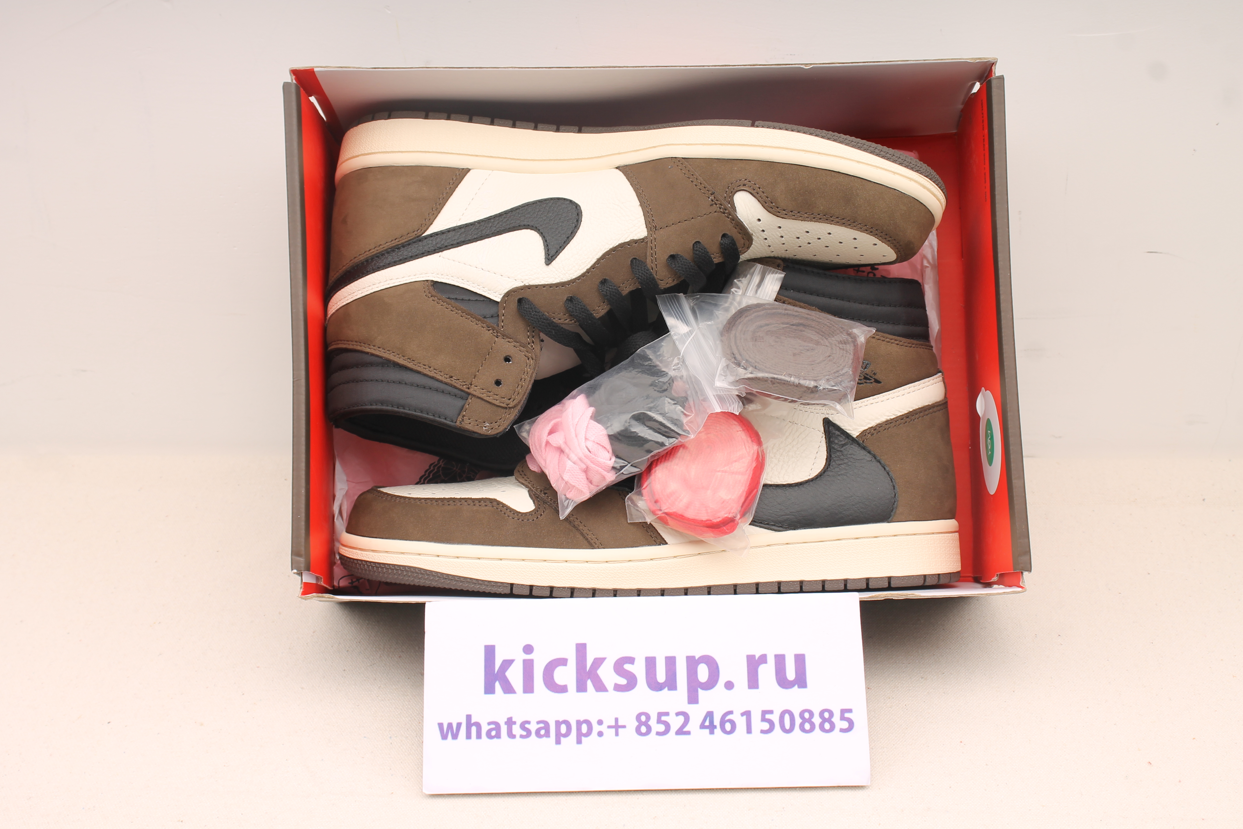 Nike Air Foamposite Pro AA3963-102