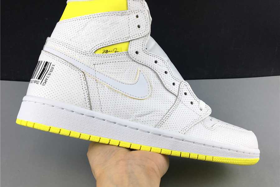 Air Jordan 1 First Class Flight 555088-170