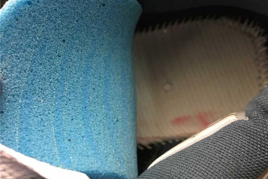 Jordan 4 Retro Monsoon Blue  BQ9043-400