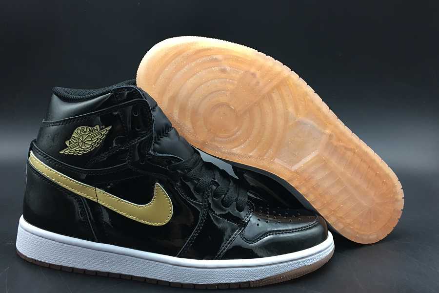 Air Jordan 1 Retro 555088-019