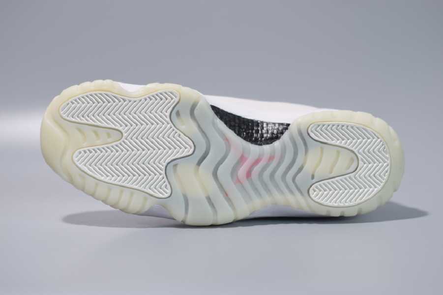 Jordan 11 Retro Platinum Tint 378037-016