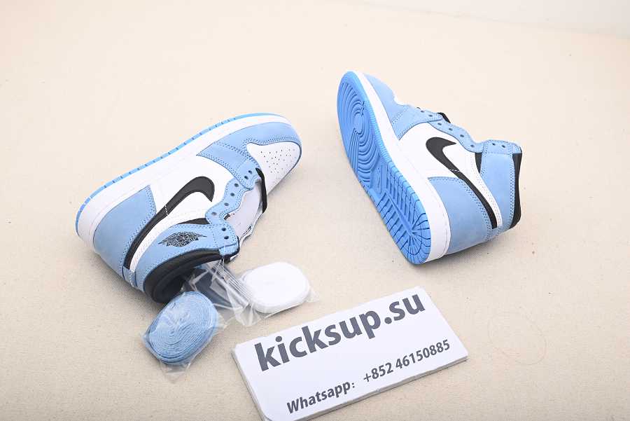 Air Jordan 1 Retro High White University Blue Black 555088-134