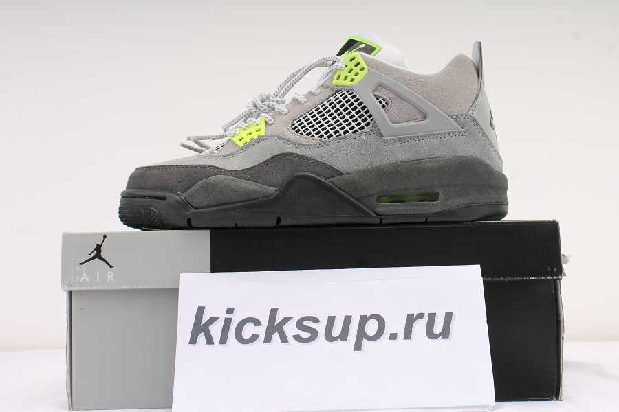 AIR JORDAN 4 RETRO SE CT342007