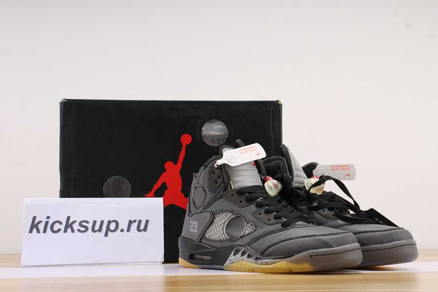 AIR JORDAN 5 X OFF WHITE CT8480001