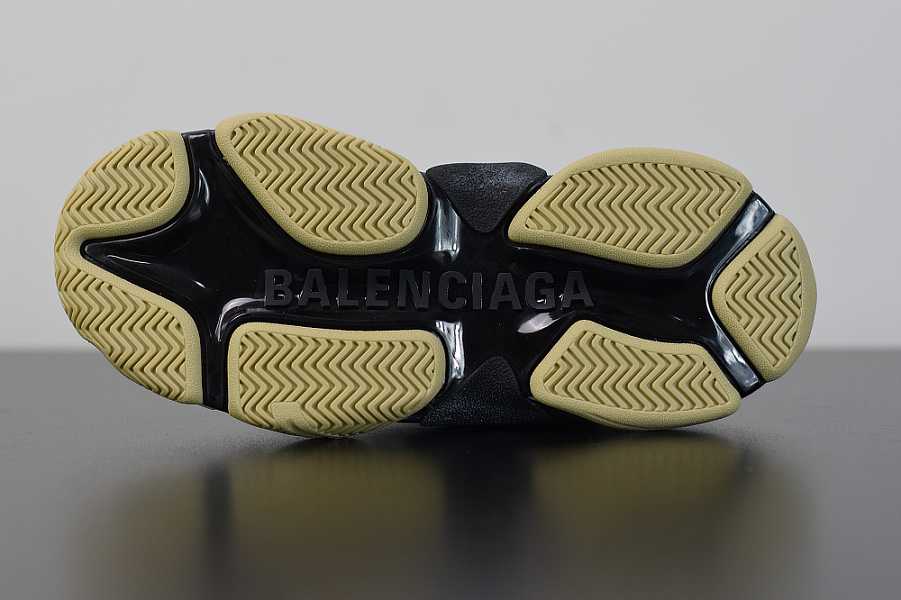 Balenclaga Triple S Sneaker White 524039W09OH4196