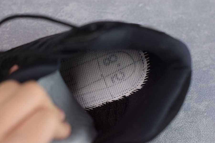 AJ13 AIR JORDAN 13 RETRO 414571-001