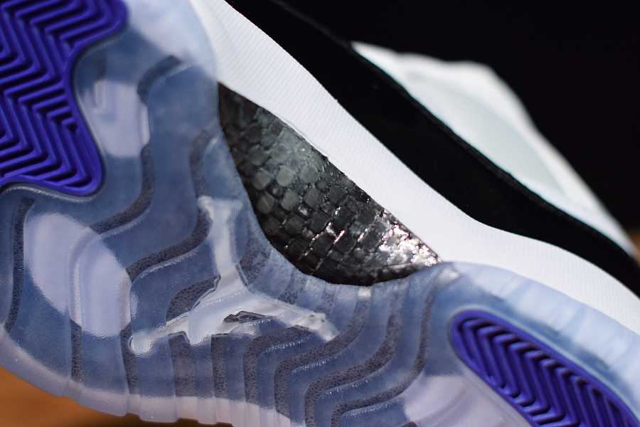 Air Jordan 11 retro Low 528895153