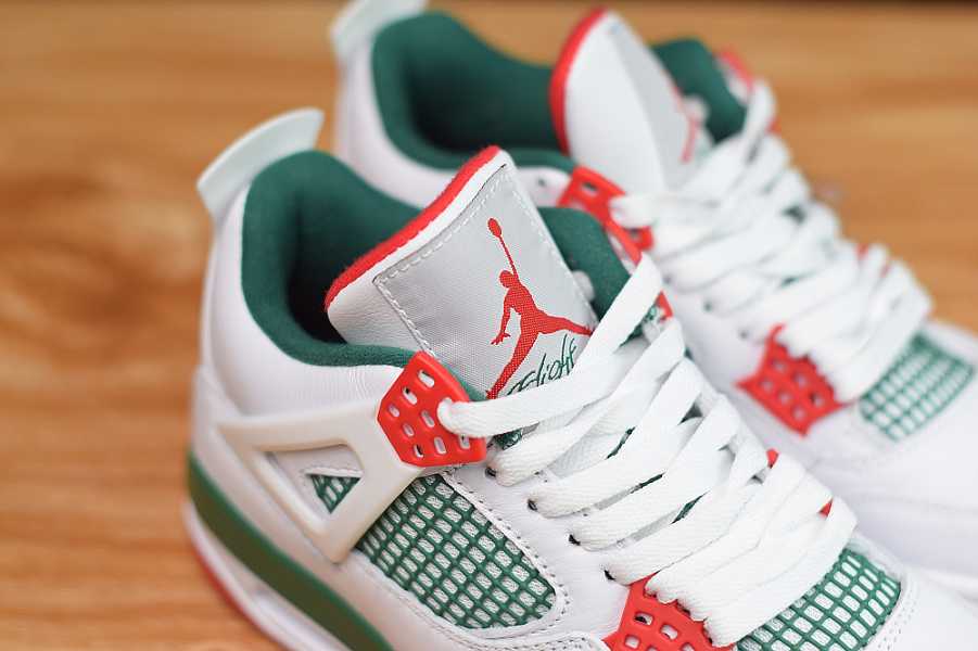 Air Jordan 4 Gvcci AQ3816-163