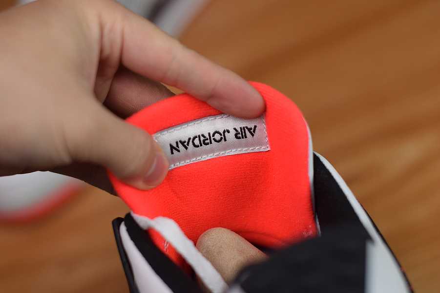 Air Jordan 4 Pale Citron 308497-116