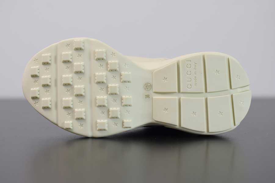 Gvcc1 Rhyton Vintage Trainer Sneaker 576963 DRW009522