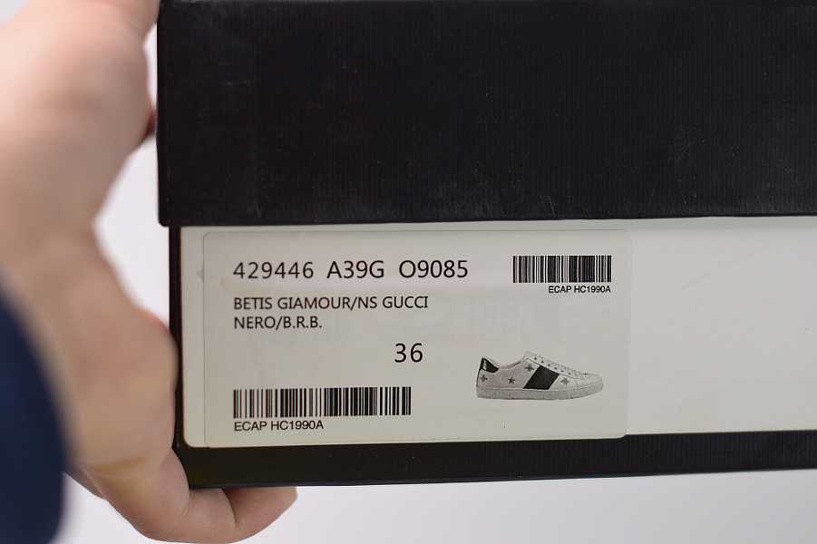 Gvcci Ace Embroidered Low-Top 429446A39GO9085