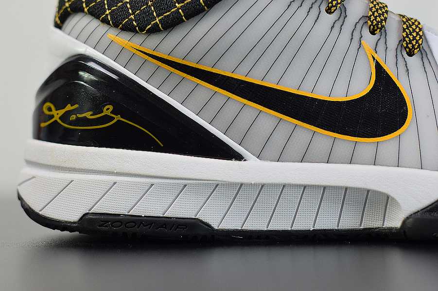 Zoom Kobe 4 Protro