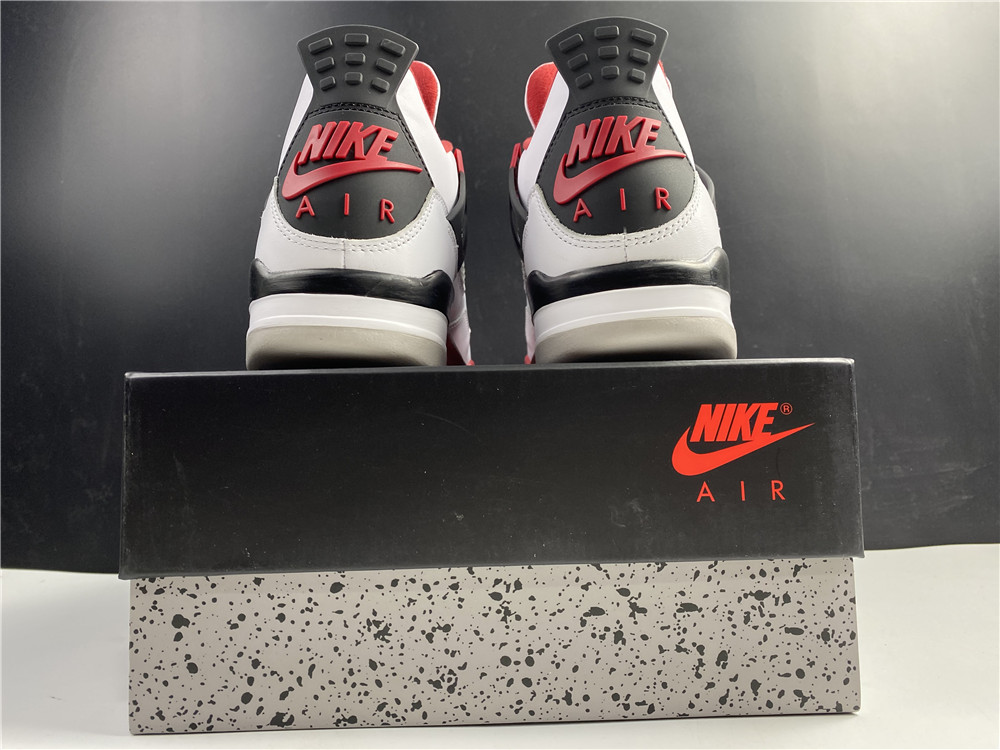 Air Jordan4 Fire Red DC7770-160