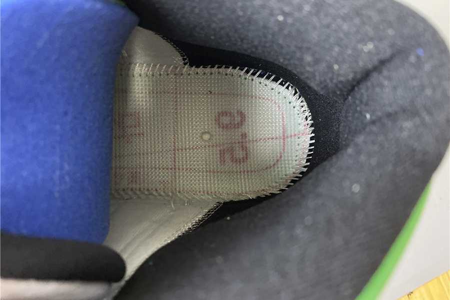 Air Jordan 13 DB6537-113
