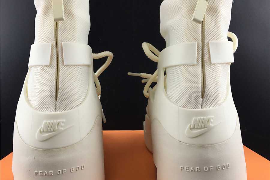 NIKE AIR FEAR OF GOD AR4237100