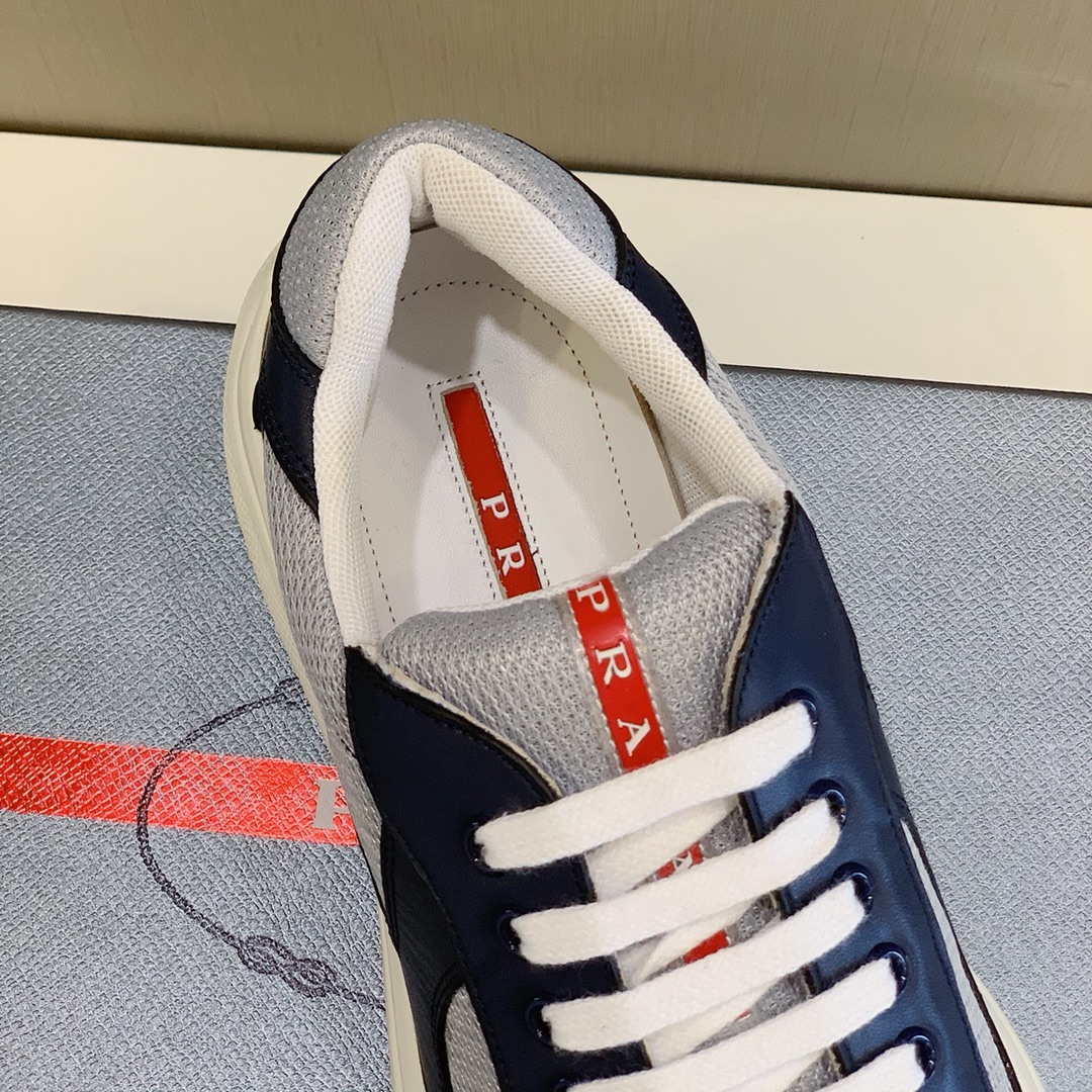 Pra0a sneaker 2021063002
