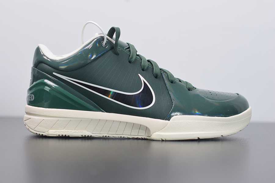 Undefeated x Nike Zoom KOBE 4 ZK4 CQ3869-301