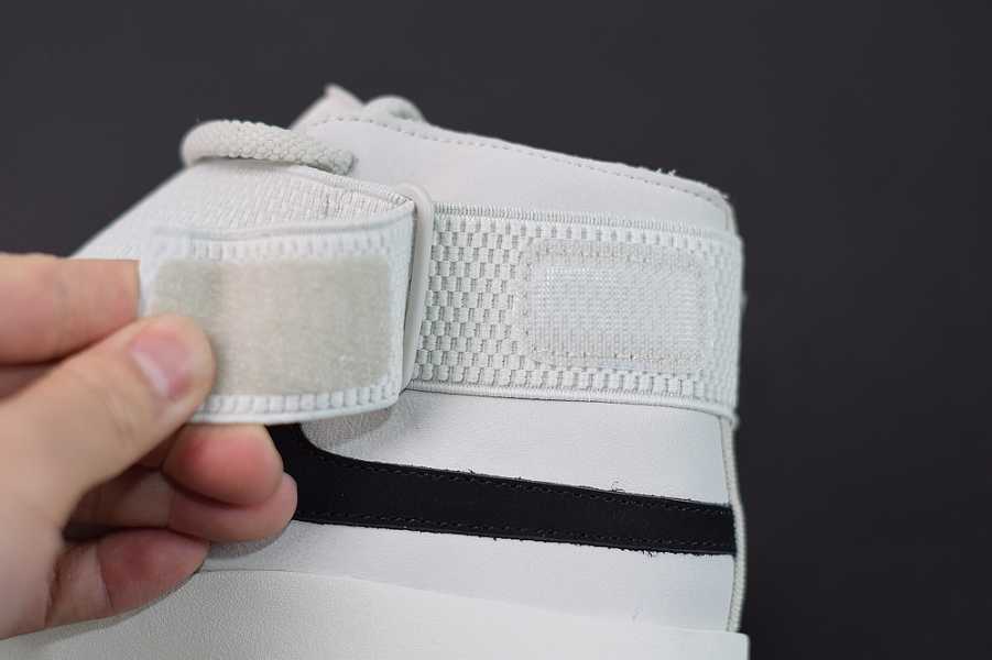 Fear of God x Nike Air Fear Of God 180 Light Bone AT8087-001-002