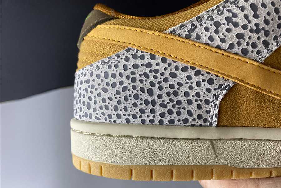 Nike SB Dunk Low Safari CD2563-002