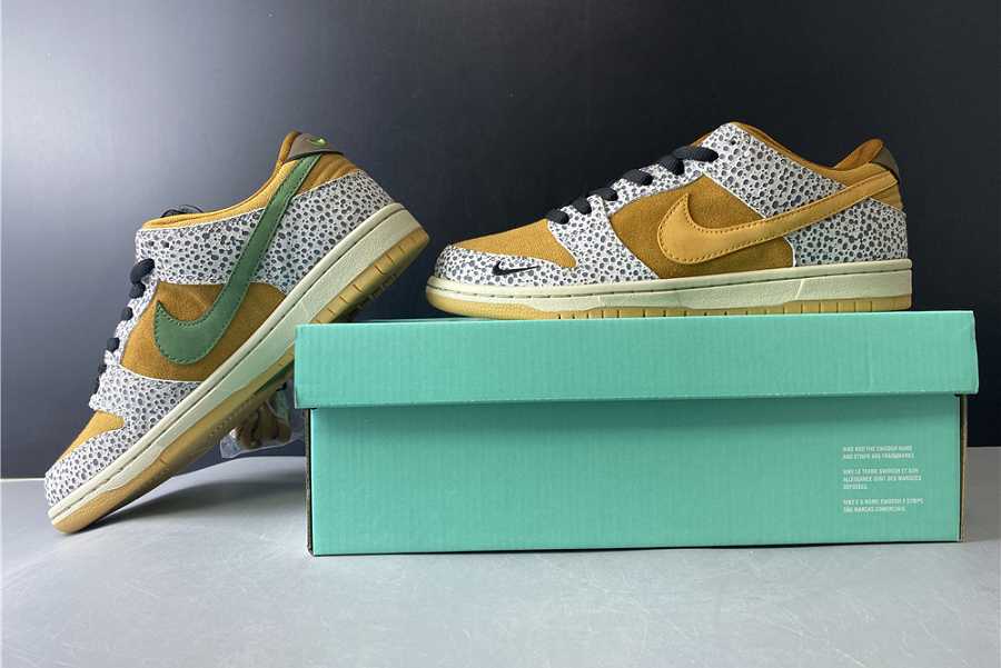 Nike SB Dunk Low Safari CD2563-002