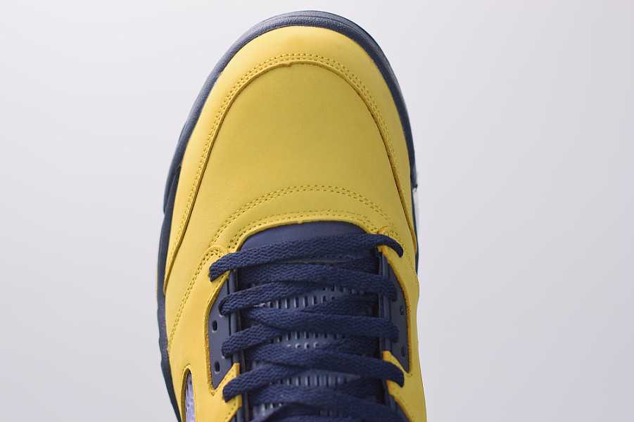 Air Jordan 5 Retro Michigan CQ9541704