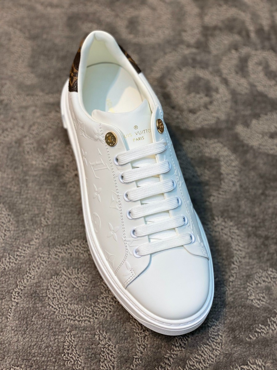 1V TIME OUT SNEAKER