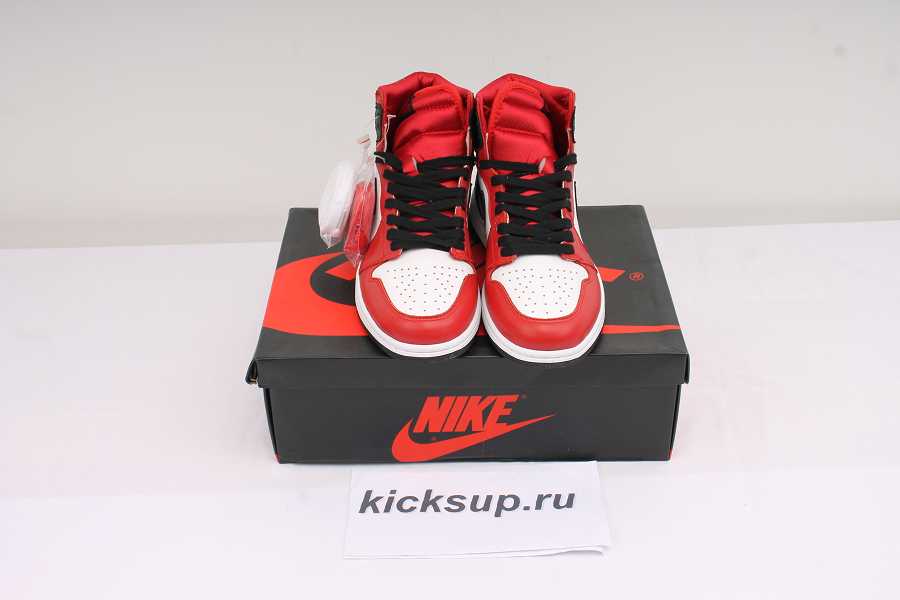 Jordan 1 Retro High Satin Snake Chicago CD0461-601
