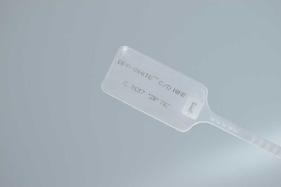 Nike Air Force 1 07 OFF WHITE AV5210001