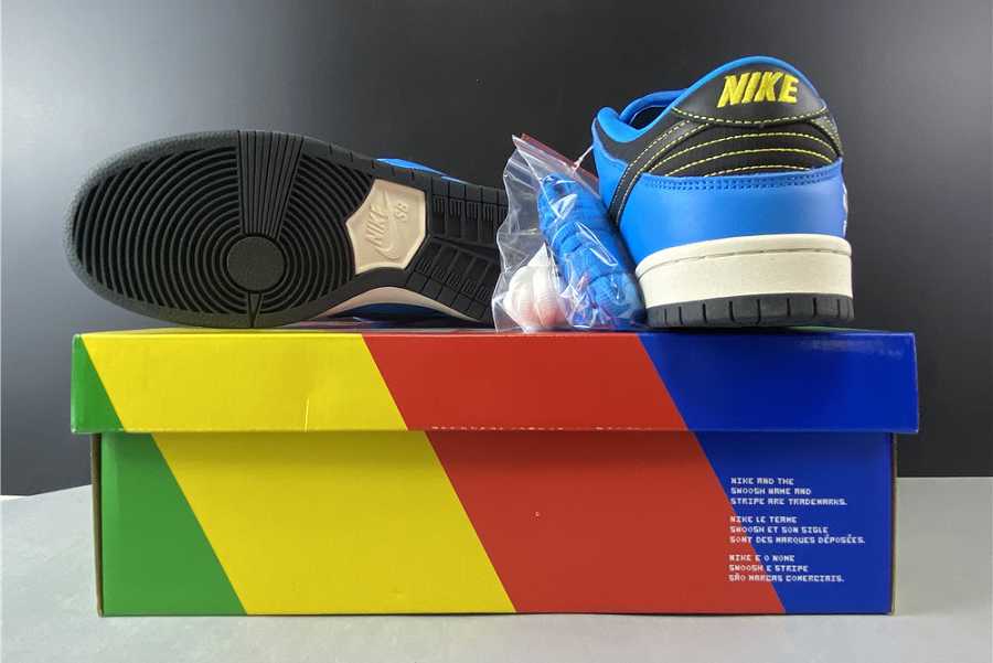 NIKE SB DUNK LOW PRO QS