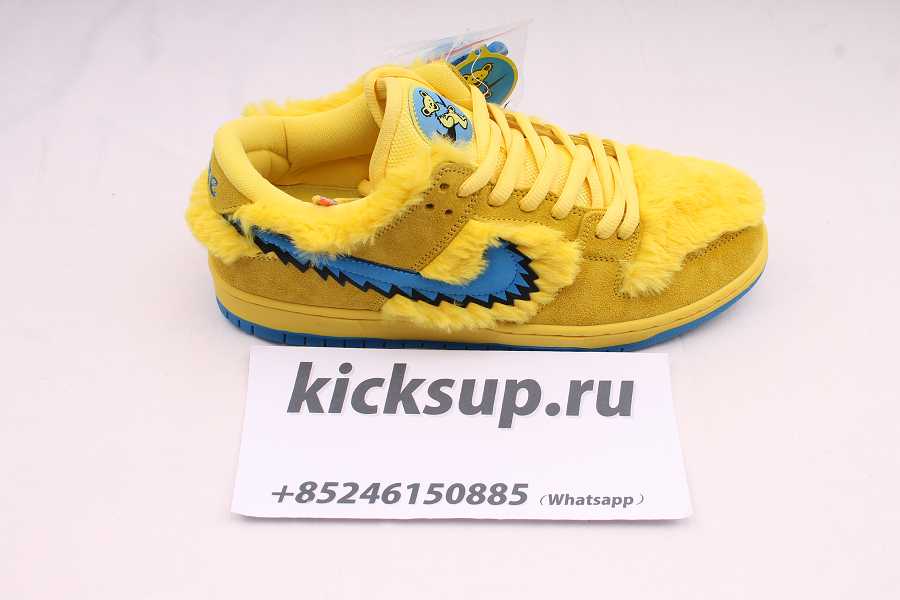 Dead x Nike SB Dunk Low Yellow Bear CJ5378-300