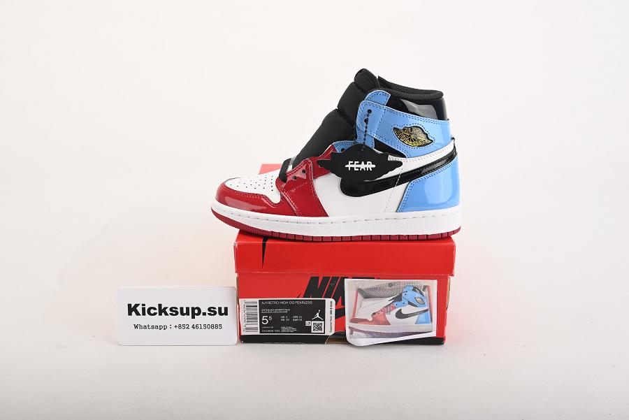 Nike air Jordan 1 Retro High Fearless UNC Chicago CK5666-100