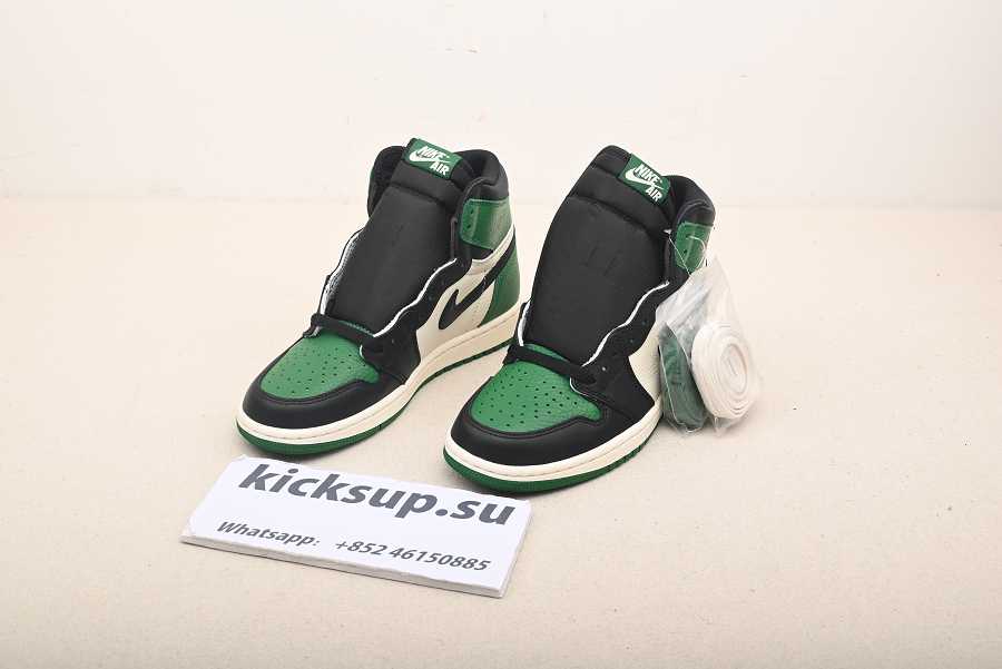 Nike Air Jordan 1 Retro High Pine Green (GS)575441-302