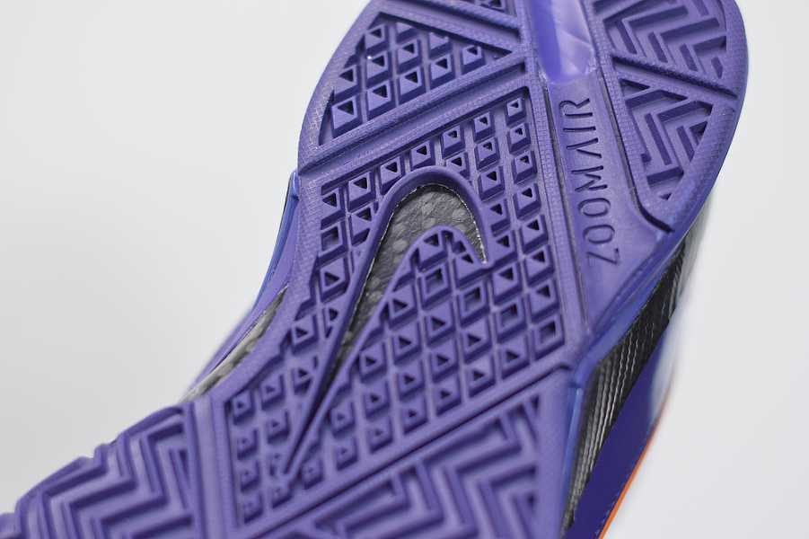 Nike Kobe 1 Protro Devin Booker PE AR4598500