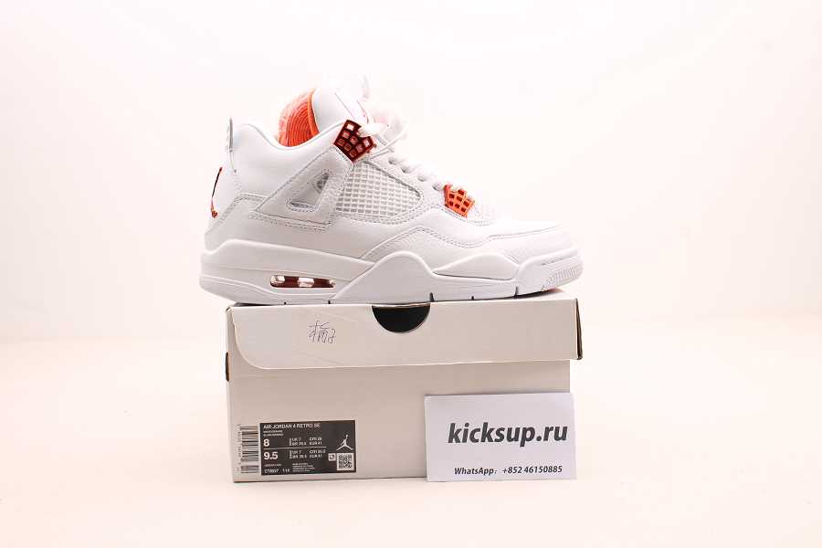 Air Jordan 4 Retro Metallic Orange CT8527-118