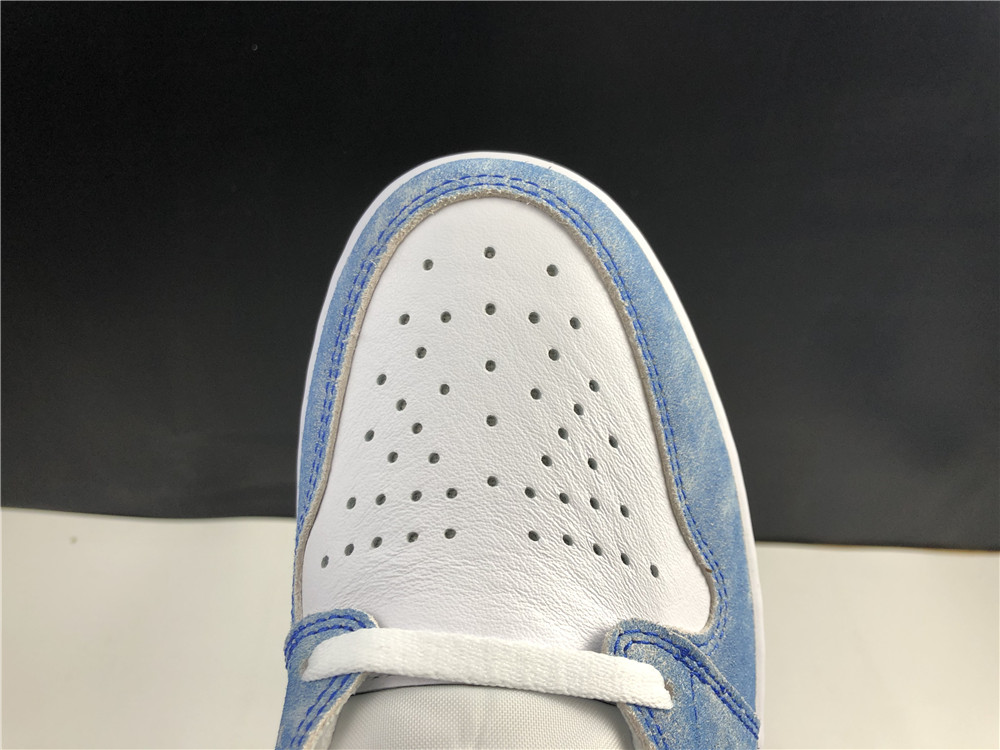 Jordan 1 Retro High OG Hyper Royal555088-402