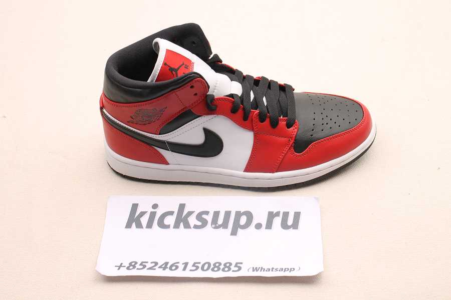 AIR JORDAN 1 MID 554724069