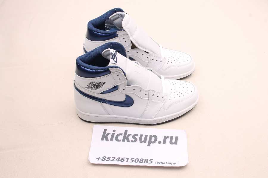 Air Jordan 1 OG Metallic Navy 555088-106