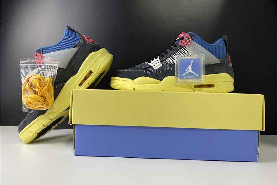 Jordan 4 Retro Union Off Noir DC9533-001