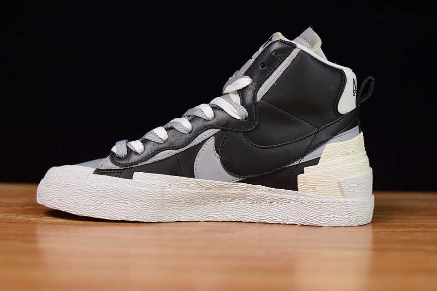 Nike Blazer Mid sacai Black Grey BV0072002