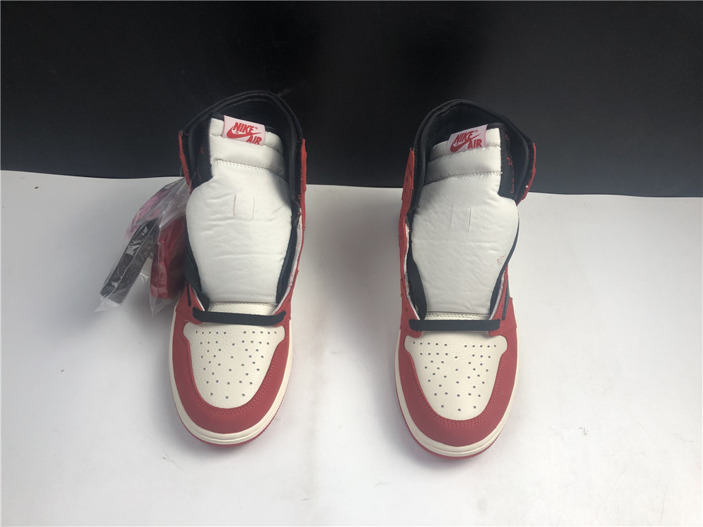Jordan 1 Retro High Travis Scott Reverse university red CD4487-100