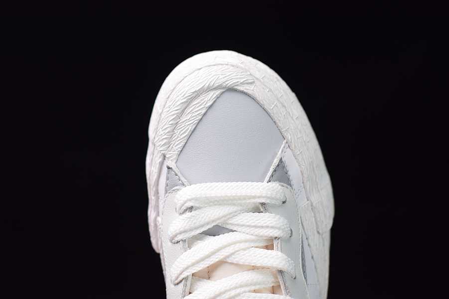 Nike Blazer Mid Sacai Triple White BV0072100