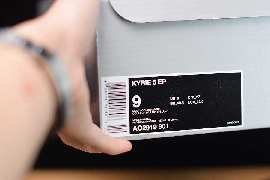 Kyrie 5 GS Black Magic A02919901