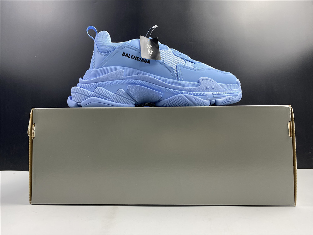 Ba1enc1aga Triple S Light Blue 524039W2FW14800