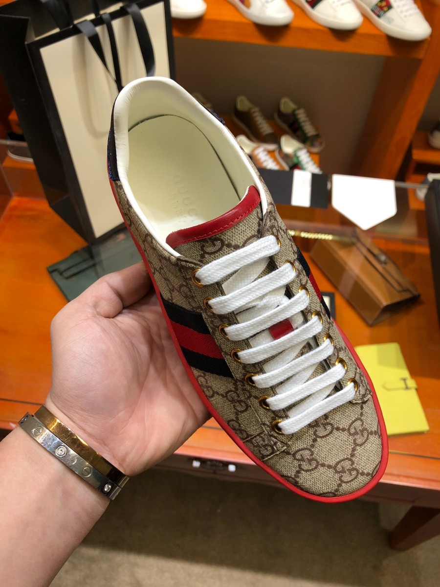 Gvcci Sneaker 20210329